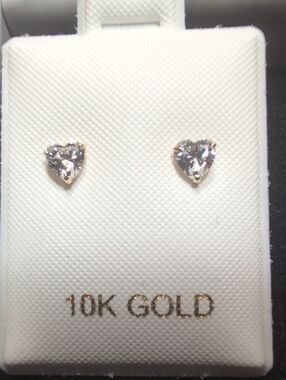 10K Gold Heart Stud Earrings with Clear Stones